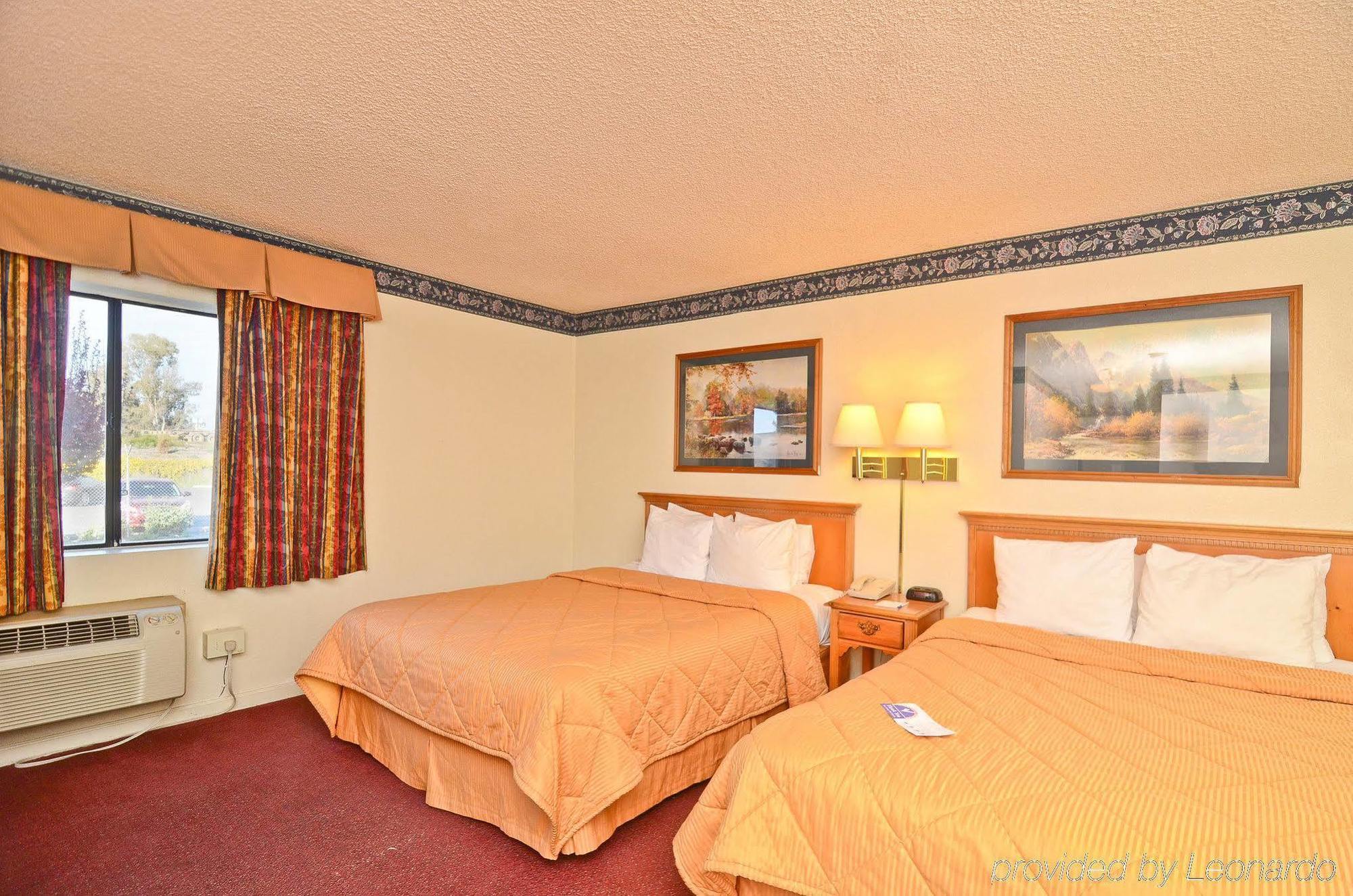 Americas Best Value Inn Stockton Kamer foto